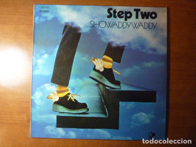 Discos de vinilo: STEP TWO. SHOWADDYWADDY. - Foto 1