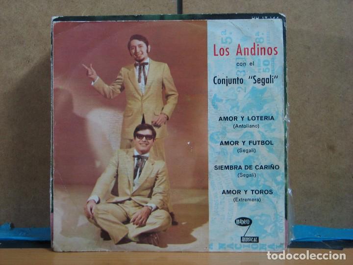 Disques de vinyle: Los Andinos con el Conjunto Segal&iacute; - Amor y Loteria / Amor y Futbol / Siembra de Cari&ntilde;o + 1 - 1971