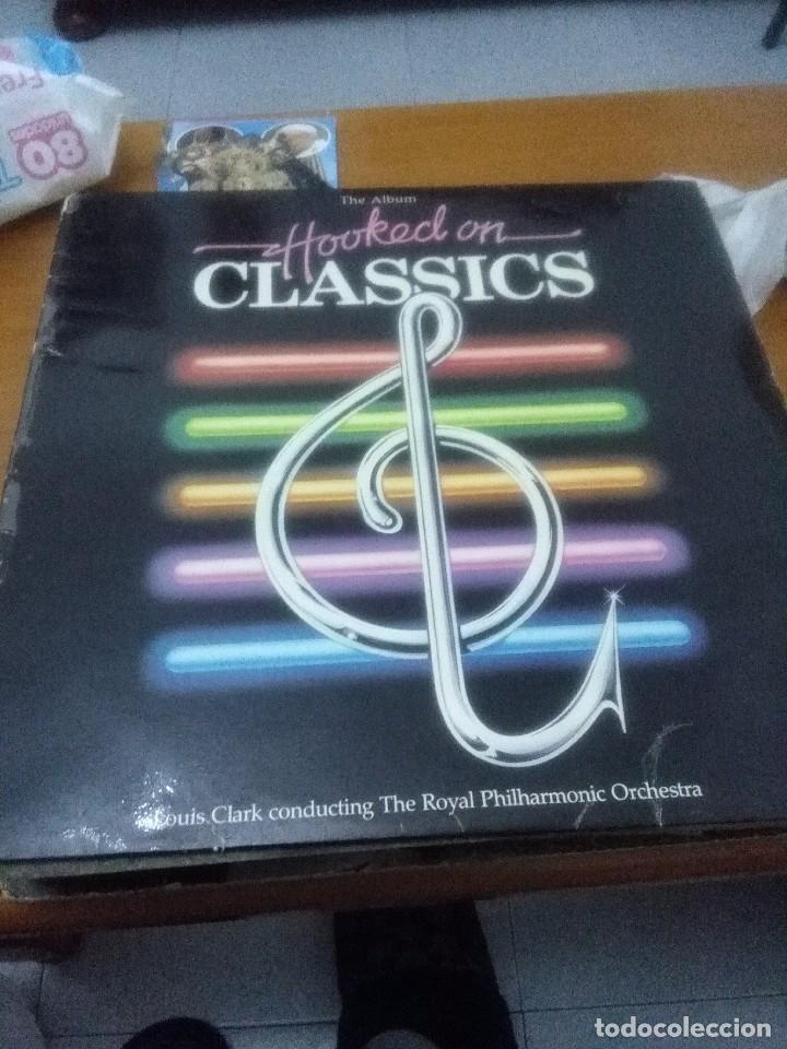 Discos de vinilo: HOOKED ON CLASSICS LOUIS CLARK CONDUSTING. THE ROYAL PHILHARMONIC ORCHESTRA. C8V - Foto 1