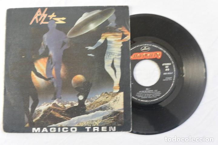 Discos de vinilo: DISCO VINILO RH+ M&Aacute;GICO TREN - Foto 1