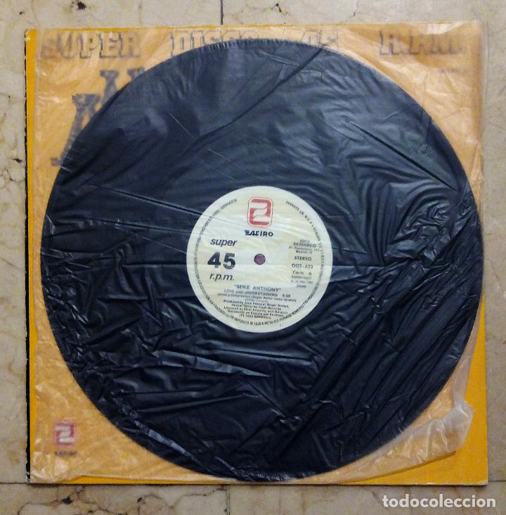Discos de vinilo: MAXI SINGLE MIKE ANTHONY - LOVE AND UNDERSTANDING - SONIC 1983. - Foto 3