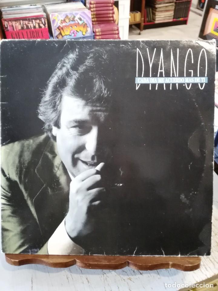 Discos de vinilo: Dyango - Cada d&iacute;a me acuerdo mas de t&iacute; - LP. - Foto 1