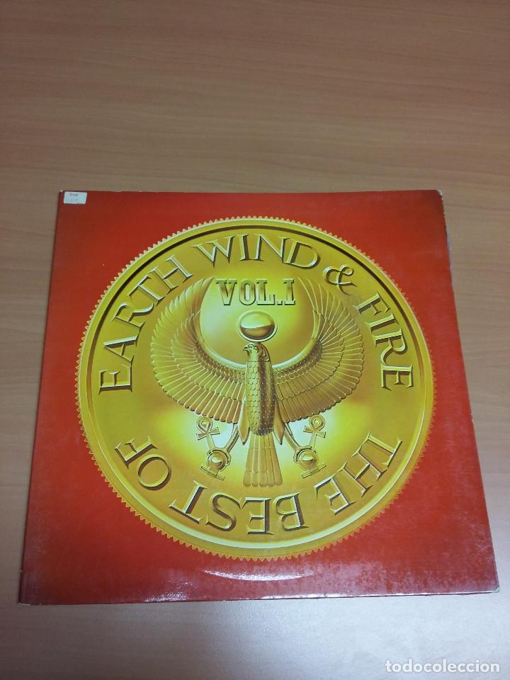 Discos de vinilo: EARTH WIND & FIRE - THE BEST OF - Foto 1