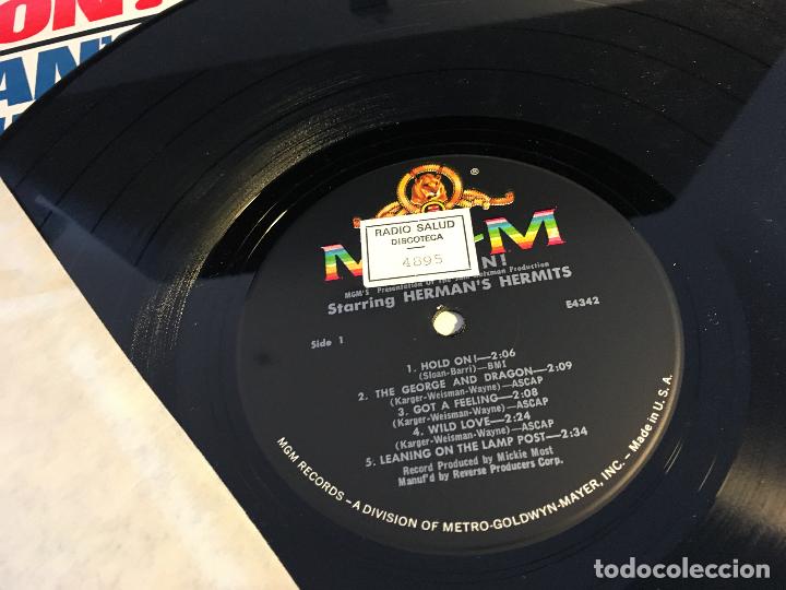 Discos de vinilo: HERMANS HERMITS (HOLD ON) LP USA (B-33) - Foto 2