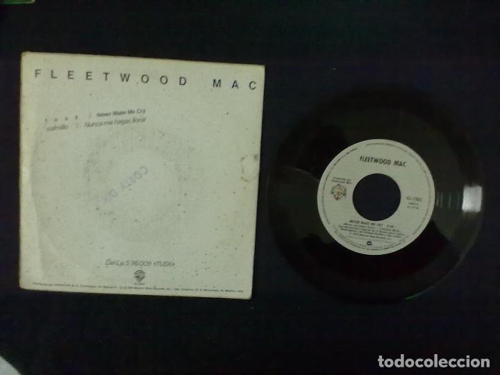 Discos de vinilo: FLEETWOOD MAC TUSK NEVER MAKE ME CRY - Foto 2