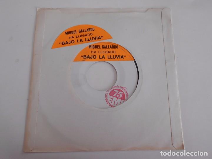 Vinyl-Schallplatten: MIGUEL GALLARDO-SINGLE BAJO LA LLUVIA- PROMO UNA CARA