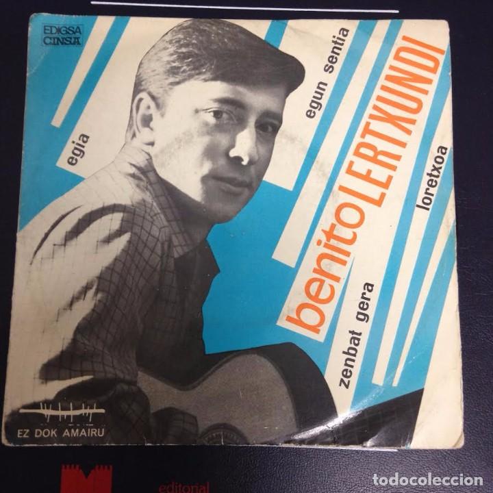 Discos de vinilo: Primer Single (1967) de Benito Lertxundi en euskera. - Foto 1