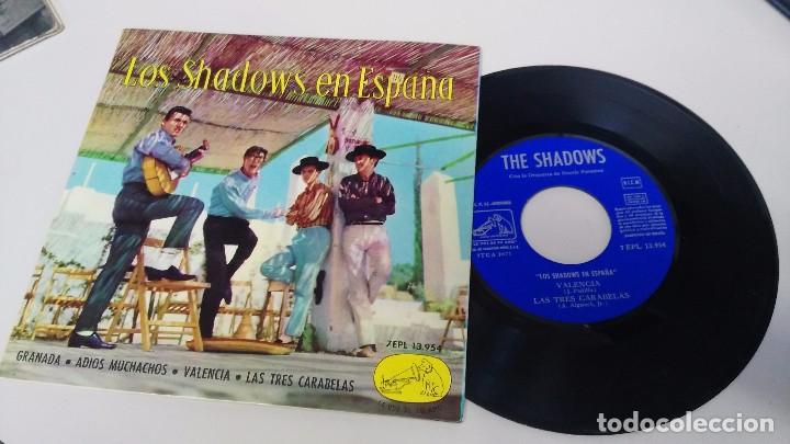 Discos de vinilo: antiguo disco peque&ntilde;o de los shadows en espa&ntilde;a - Foto 1