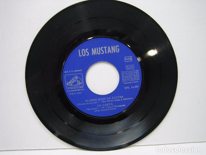Discos de vinilo: Singles Los Mustang 1967 - Foto 3