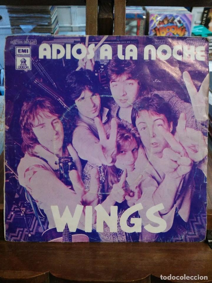 Discos de vinilo: Wings - Adios a la noche / Daytime nightime suffering - Single - Foto 1