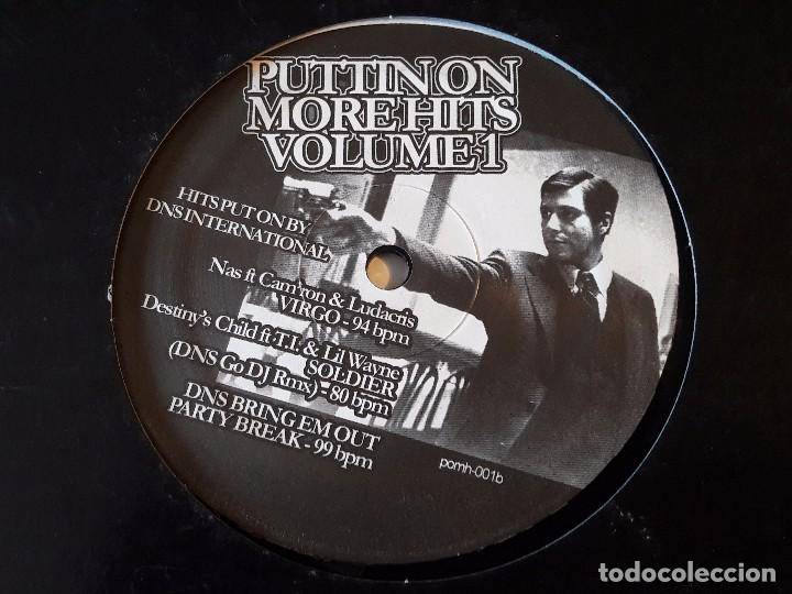 Discos de vinilo: Various - Puttin On More Hits Volume 1 - Foto 2
