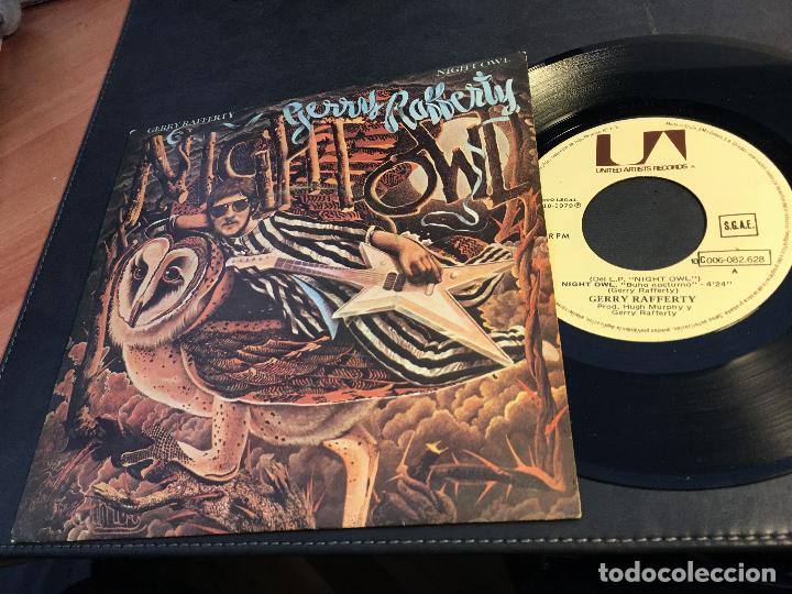 Discos de vinilo: GERRY RAFFERTY (NIGHT OWL) SINGLE ESPA&Ntilde;A 1979 (EPI6) - Foto 1