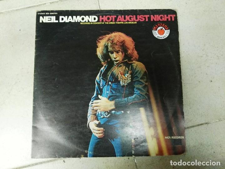 Discos de vinilo: doble lp neil diamond hot august night - Foto 1