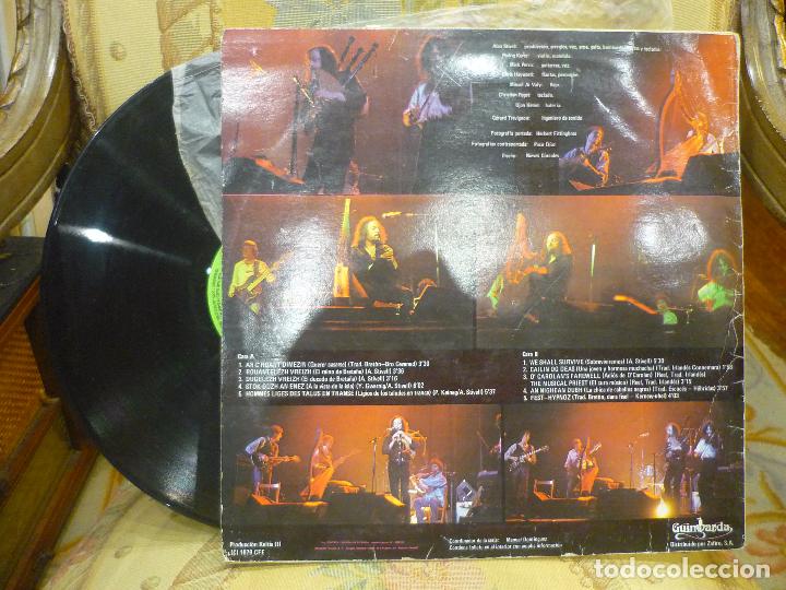 Discos de vinilo: ALAN STIVELL: TRO AR BED (EN DIRECTO). GUIMBARDA 1.979. - Foto 2