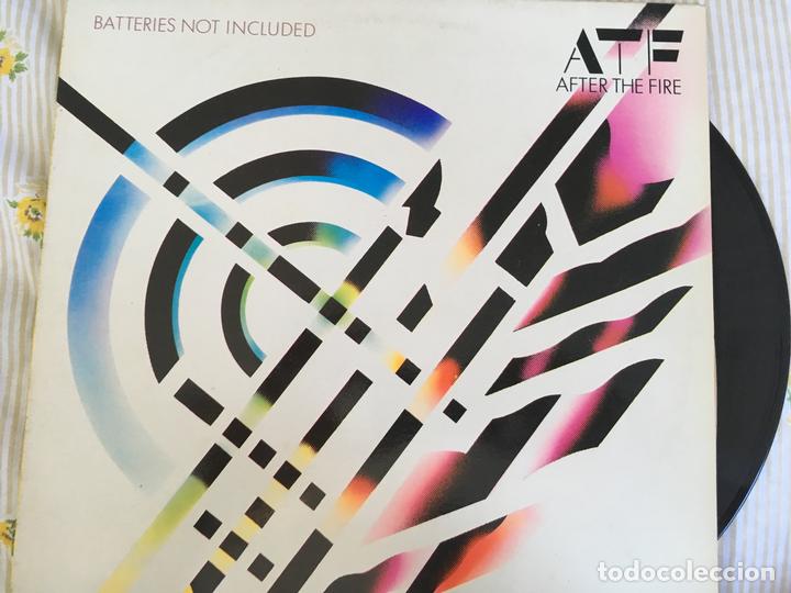 Discos de vinilo: LP AFTER THE FIRE-BATTERIES NOT INCLUDED - Foto 1