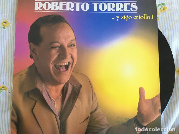 Discos de vinilo: LP ROBERTO TORRES-Y SIGO CRIOLLO - Foto 1