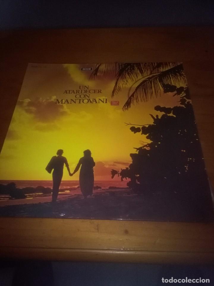 Discos de vinilo: UN ATARDECER CON MANTOVANI. C12V - Foto 1