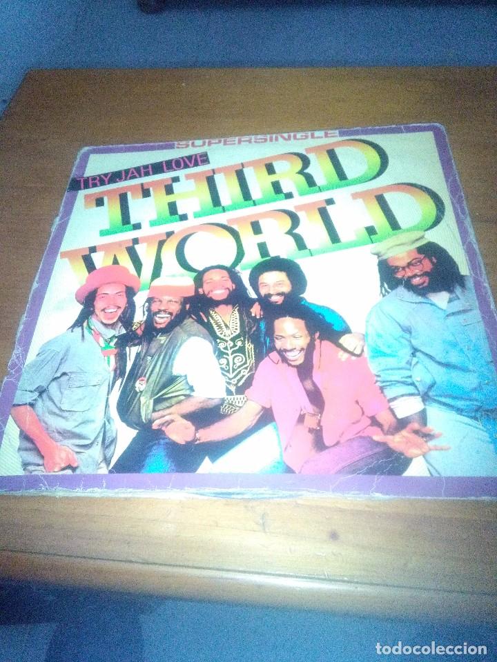 Discos de vinilo: THIERD WORLD TRY JAH LOVE. C12V - Foto 1