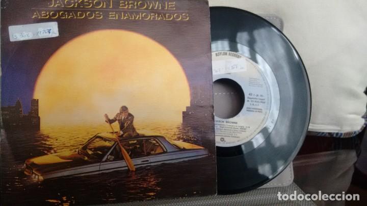 Discos de vinilo: SINGLE (VINILO) DE JACKSON BROWNE A&Ntilde;OS 80 - Foto 1