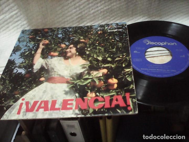 Discos de vinilo: Dos singles folklore espa&ntilde;ol - Foto 3