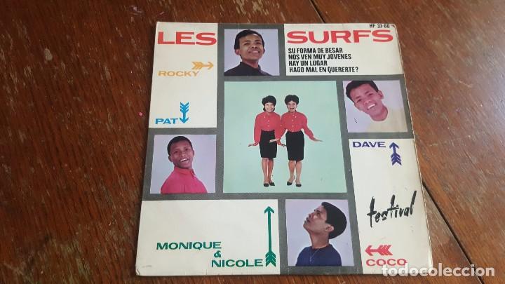 Discos de vinilo: LES SURFS. SU FORMA DE BESAR. - Foto 1
