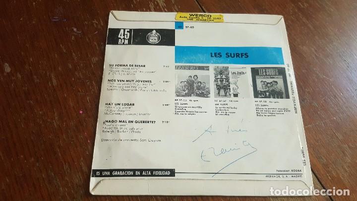 Discos de vinilo: LES SURFS. SU FORMA DE BESAR. - Foto 2