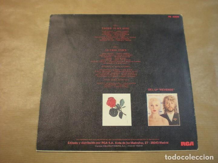 Discos de vinilo: Eurythmics, Thorn in my side - In this town - Foto 2