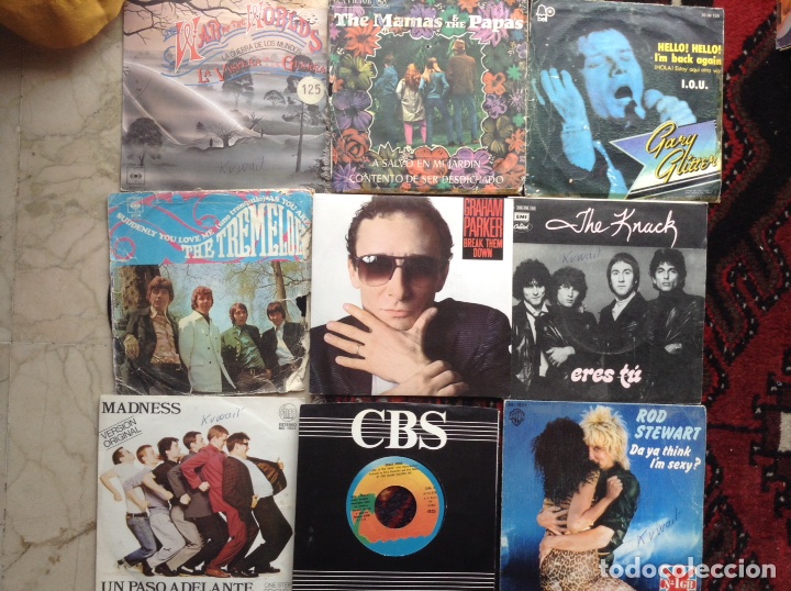 Discos de vinilo: 64 singles - Foto 1