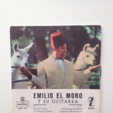 Discos de vinilo: EMILIO EL MORO : Y SU GUITARA/MI TORO NEVAO+3/ZAFIRO. Lote 87065736