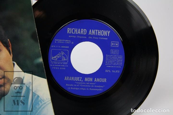 Discos de vinilo: Disco Single de Vinilo - Richard Anthony. Aranjuez, Mon Amour - EMI / Odeon, 1967 - Foto 2
