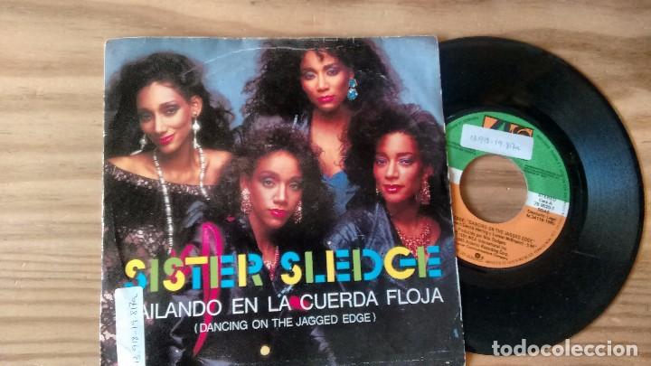 Discos de vinilo: SINGLE (VINILO) DE SISTER SLEDGE  A&Ntilde;OS 80 - Foto 1