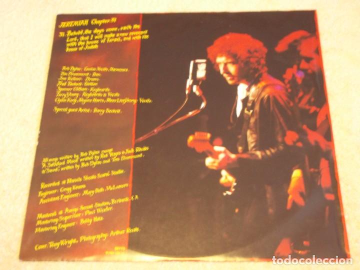 Discos de vinilo: BOB DYLAN - SAVED 1980-HOLANDA LP CBS - Foto 3