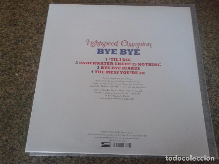 Discos de vinilo: LIGHTSPEED CHAMPION -- BYE BYE -- EP -- DOMINO RECORDING - 2010 -- - Foto 2