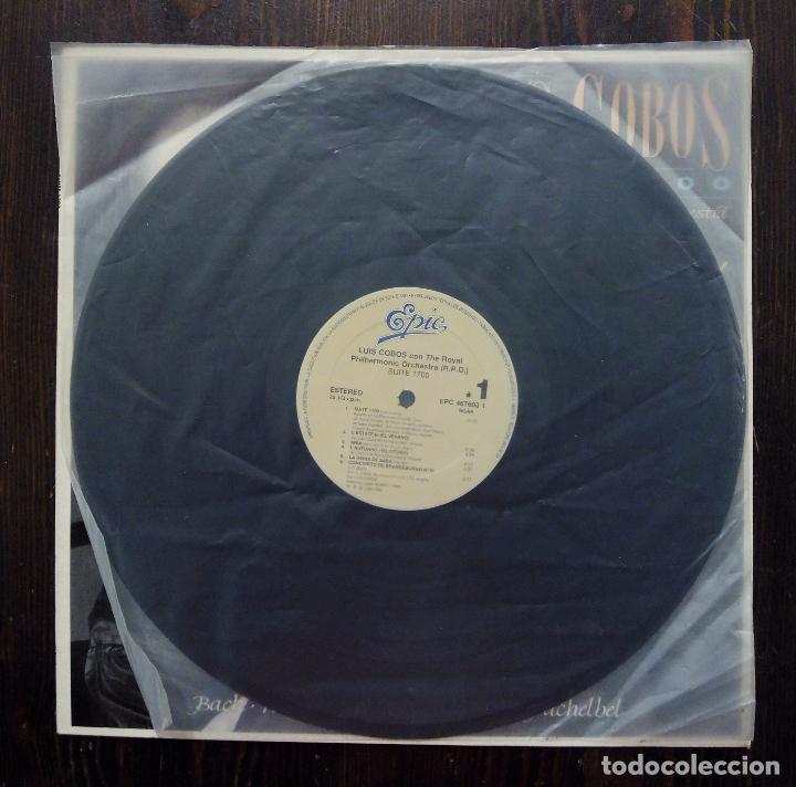 Discos de vinilo: LP LUIS COBOS - SUITE 1700 -  EPIC 1990. - Foto 3