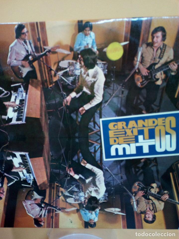Discos de vinilo: LOS MITOS GRANDES EXITOS LP - Foto 1