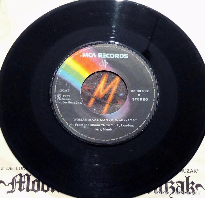 Discos de vinilo: SINGLE MOONLIGHT AND MUZAK - MCA RECORDS 1979. - Foto 5