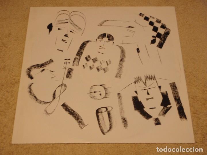 Discos de vinilo: Squeeze &ndash; Sweets From A Stranger HOLANDA 1982 A&M RECORDS - Foto 3