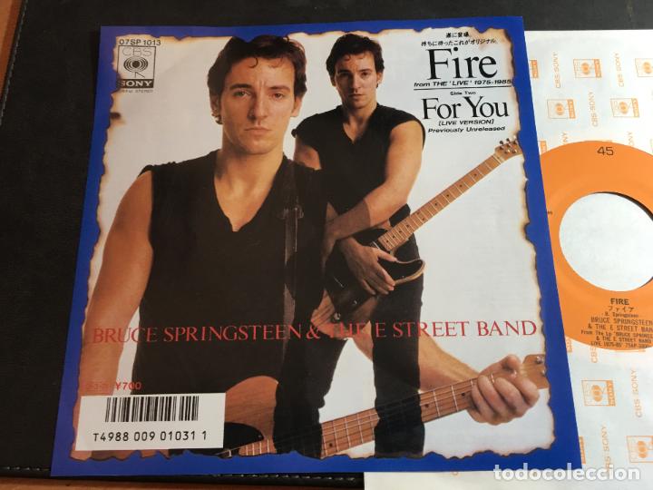 Discos de vinilo: BRUCE SPRINGSTEEN ( FIRE / FOR YOU) SINGLE JAPAN (EPI9) - Foto 1