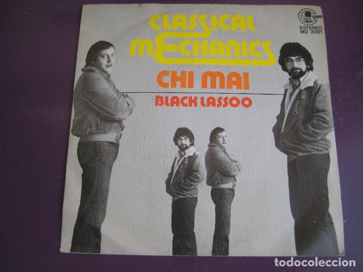 Discos de vinilo: CLASSICAL MECHANICS Sg CARNABY PROMO 1981 chi mai/ black lasso ROCK PROGRESIVO - ELECTRONICA