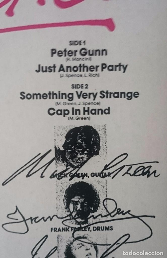 Discos de vinilo: The Pirates: Peter Gunn + 3 (CFE 1985) - Foto 3