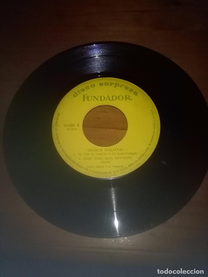 Discos de vinilo: DISCO SORPRESA FUNDADOR. EXITOS DE HOY. - Foto 1