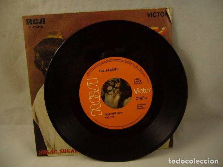 Discos de vinilo: ARCHIES, THE: SUGAR, SUGAR / MELODY HILL - Foto 4