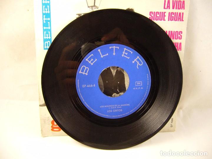 Discos de vinilo: LOS GRITOS - LA VIDA SIGUE IGUAL - Foto 3