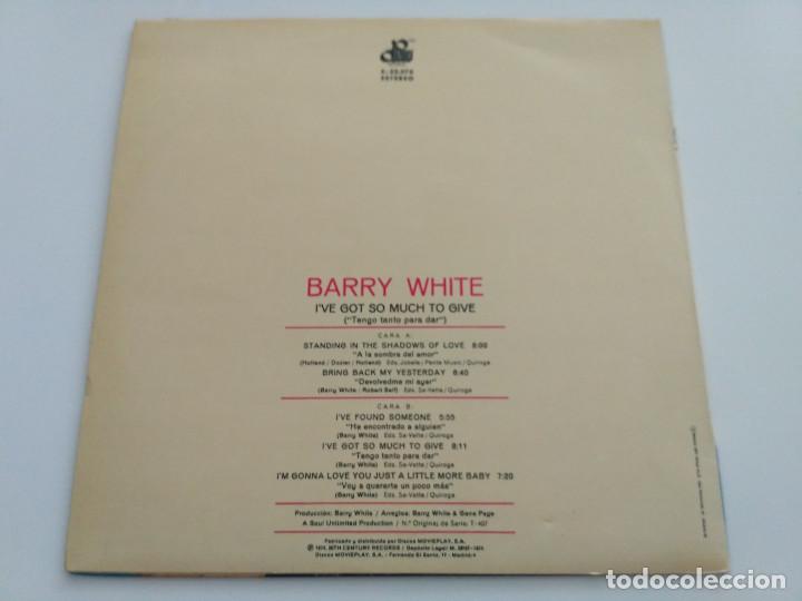 Discos de vinilo: Barry White - Ive Got So Much To Give  (LP) - Foto 2