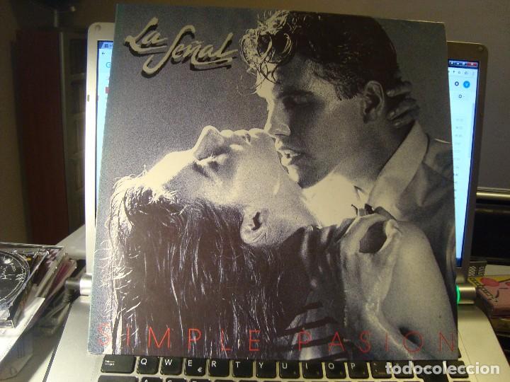 Discos de vinilo: RAR  LP 33. LA SE&Ntilde;AL. SIMPLEMENTE PASION. ENCARTE CON LETRAS - Foto 1