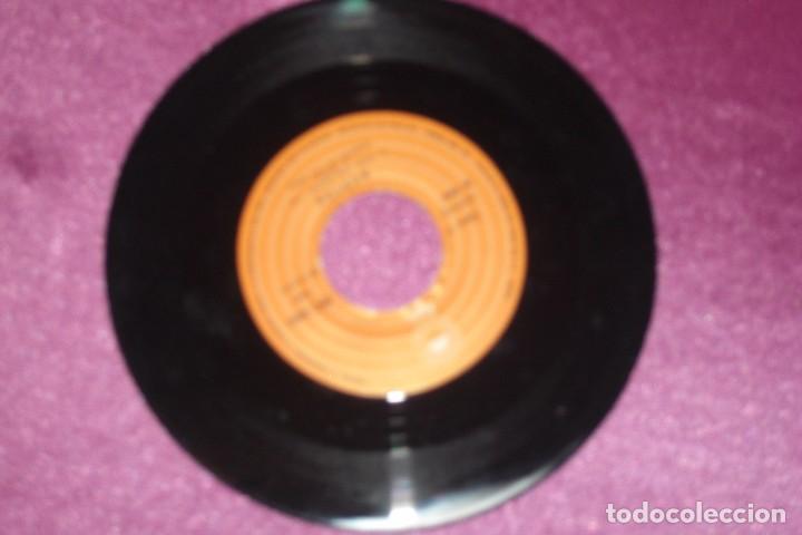 Discos de vinilo: SINGLE BOSTON - NO MIRES ATR&Aacute;S - EPIC 1978. - Foto 4