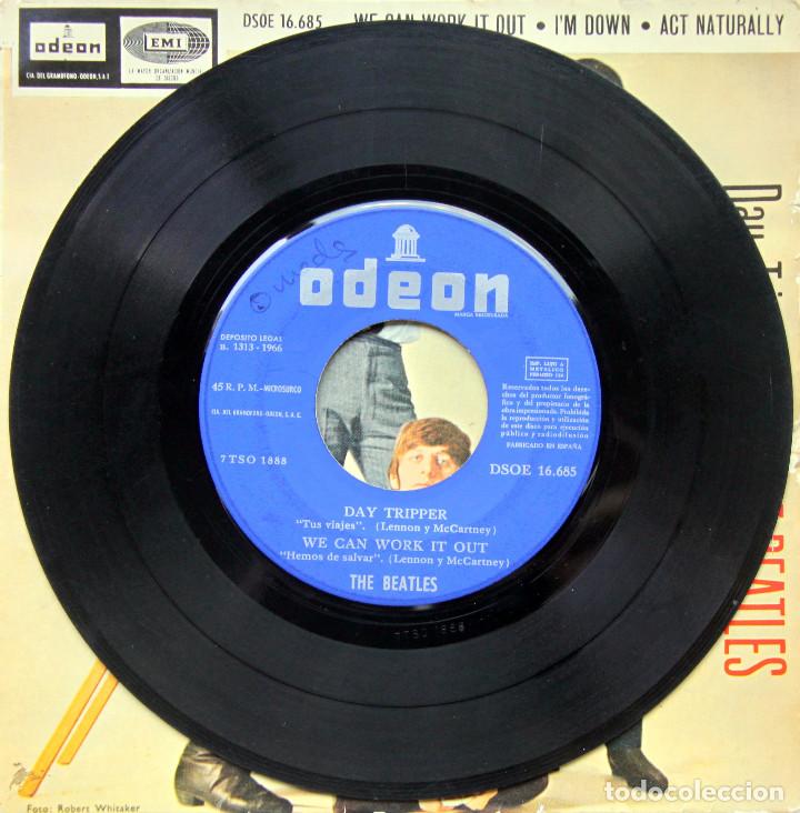 Discos de vinilo: THE BEATLES DAY TRIPPER SINGLE 45 rpm - Foto 3