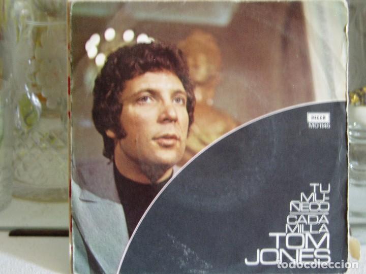 Discos de vinilo: Discos 2 singles de Tom Jones - Foto 1