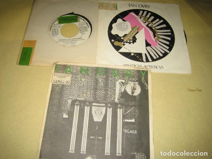 Discos de vinilo: IAN DURY - LOTE DE 3 SINGLES - Foto 1