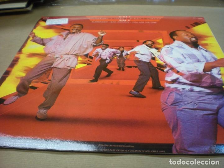 Discos de vinilo: KOOL AND THE GANG- Emergency - Foto 2